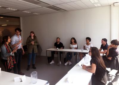 Herman Otten teaching speaking skills at the University of Applied Sciences