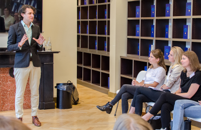 Professional presentation session with the Alzheimer's Foundation